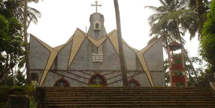 Cherumkuzhy Church, earlier image