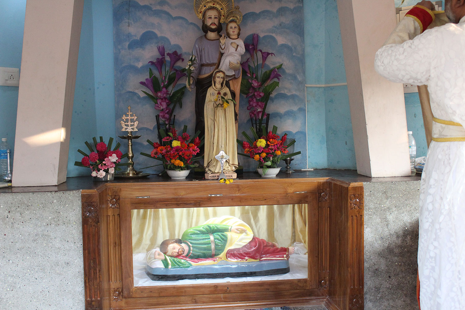 Sleeping St. Joseph, Cherumkuzhy Church